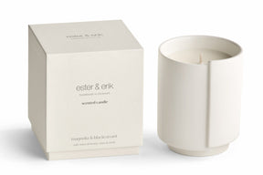 Scented Candle Magnolia and Blackcurrant