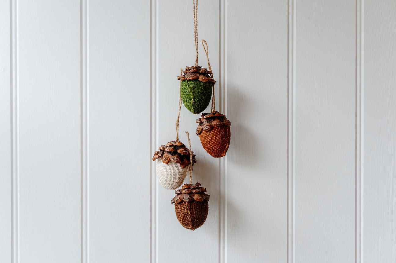 Hanging Acorns Set of 4